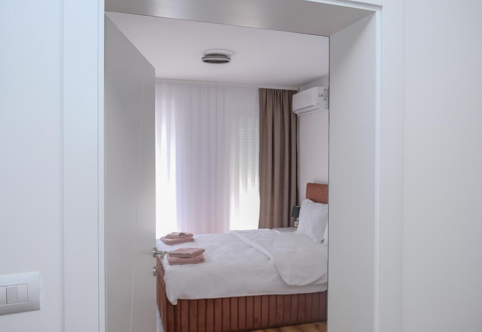 Nest Apartments Gjakova Exterior foto